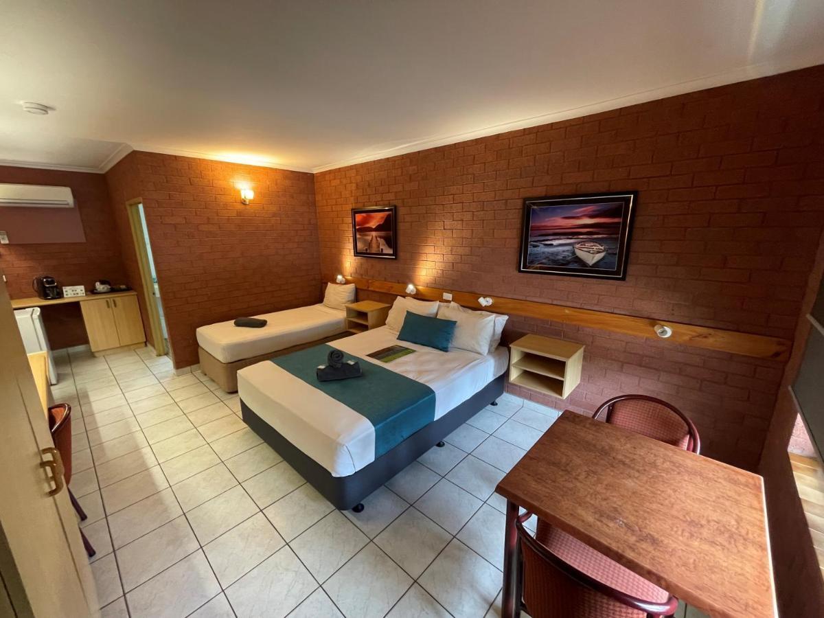 Pine Tree Motel Katherine Luaran gambar